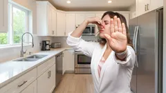 Het huis ruikt naar frisheid: één ingrediënt dat dure luchtverfrissers vervangt